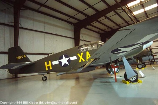 P-51 Survivor 43-6274 N90358