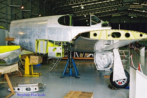 43-25147_00318_sh1.jpg