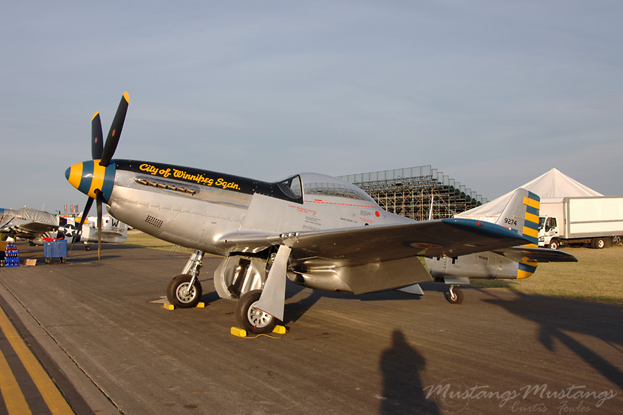 44-63476_00723_cf1.jpg