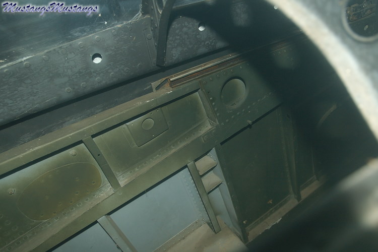 UNK02_05996_cf1.jpg